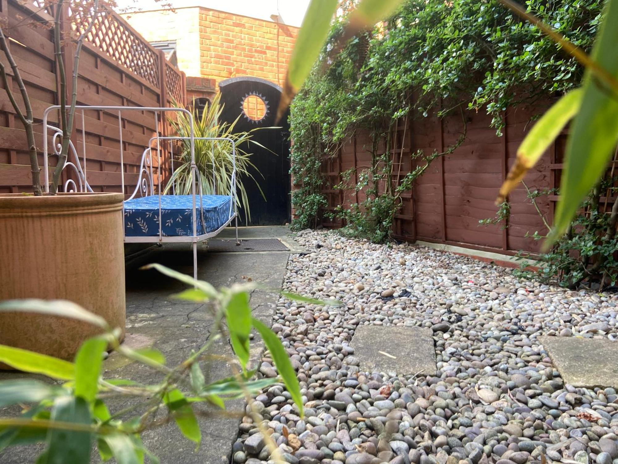 Deluxe Three Bed Bnb In Henley-On-Thames Near Station River & Town Centre Esterno foto